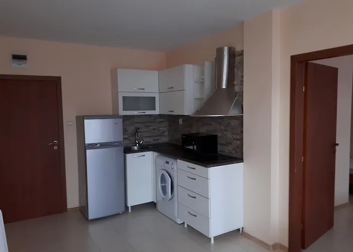 Apart Otel Apart Hotel Ravda 3*