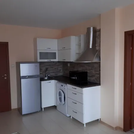 Апартхотел Apart Hotel Ravda 4*