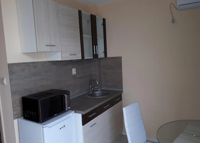 Apart Hotel Ravda 3* 라브다